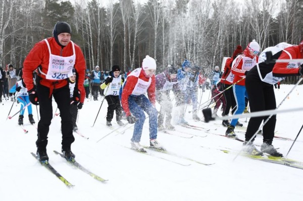 Более семи тысяч тюменцев присоединились к стартам "Лыжни России"