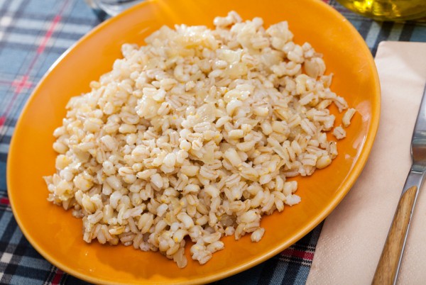 Более двух тысяч тонн тюменского ячменя отправилось на экспорт в Казахстан