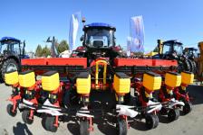 Тюменские бизнесмены пришли к аграриям на выставку Агро-2023 с наукоемкими дронами Тюменские бизнесмены пришли к аграриям на выставку Агро-2023 с наукоемкими дронами