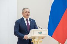 39 жителей Тюменской области получили государственные и региональные награды