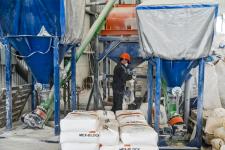 Тюменская компания "ИнТех" в два раза увеличит производство смесей для глушения нефтяных и газовых скважин