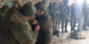 Бойцов из именного подразделения "Тобол" наградили медалями "За отвагу", медалями Жукова и Суворова