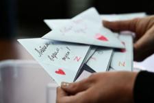 Письма поддержки от жителей Тюменской области отправят в зону проведения СВО вместе с гумпомощью  