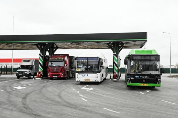 В Тюмени на новой газонаполнительной станции могут заправить до 150 автобусов в сутки 