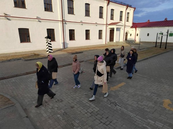 Делегация Омской области знакомится с туристическим потенциалом Тобольска Делегация Омской области знакомится с туристическим потенциалом Тобольска