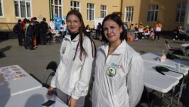 Тюменцы обменялись подарками на фестивале дарения #МыВместе