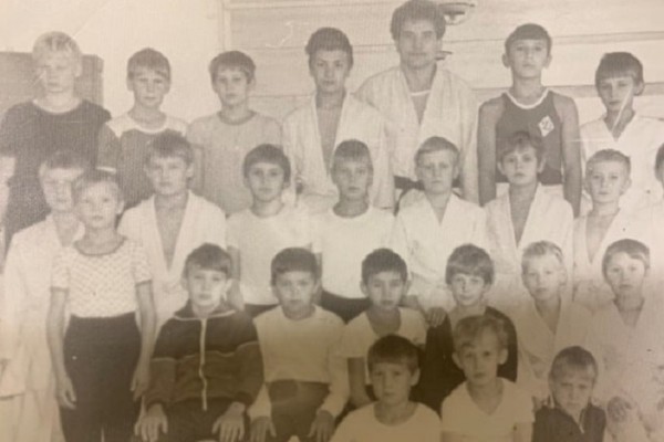 Бывшего тренера по дзюдо встретил в Тюнёво губернатор Тюменской области