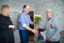 Тюменской труженице тыла вручили&nbsp;подарки и именное поздравление от губернатора ко Дню Победы