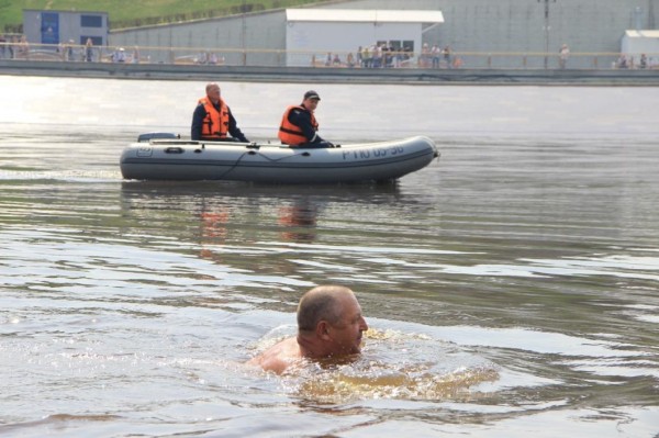 Более 100 "моржей" посоревнуются за Кубок Тюмени по зимнему плаванию