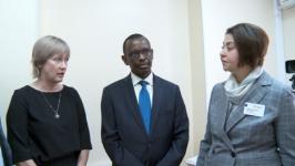 Вопросы образования и медицинского туризма обсудил в Тюмени посол Руанды