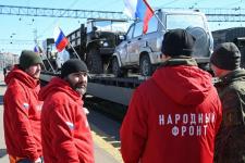 Восемь машин торжественно отправили бойцам в зону СВО из Тюменской области