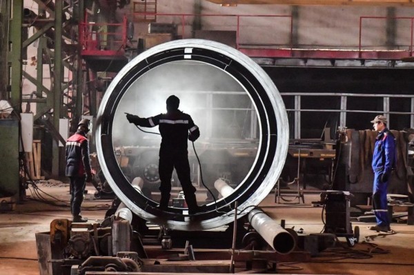 Александр Моор: Нефтегазовый кластер в числе лучших региональных практик поддержки промышленности Александр Моор: Нефтегазовый кластер в числе лучших региональных практик поддержки промышленности