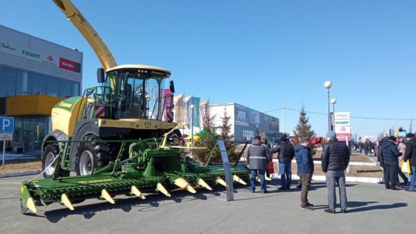 Более 120 видов современной сельхозтехники и оборудования представлено на выставке "Тюмень Агро-2023"