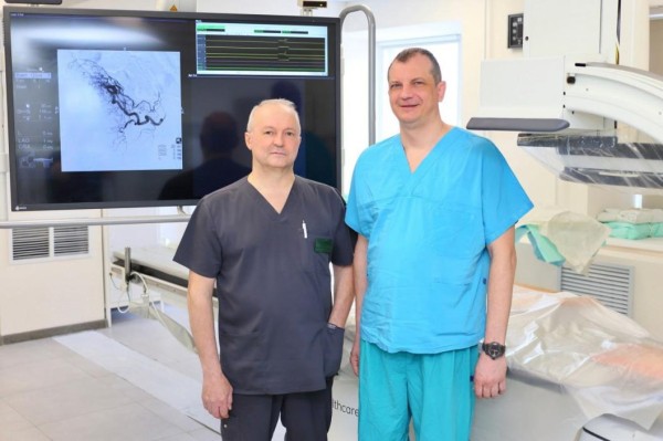 Тобольские врачи провели эмболизацию артерии пациентке с опасным кровотечением 