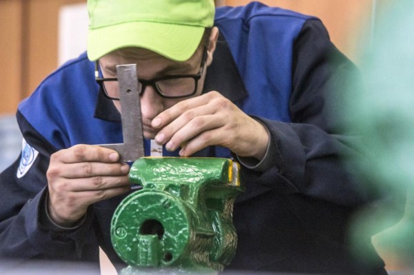 В Тюменской области существенно снизилось количество безработных