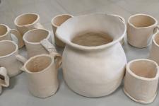 После одобрения Мишустина тюменская школьница решила открыть гончарную студию