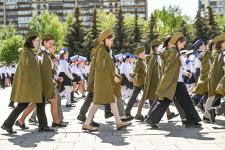 Команды из 40 школ Тюмени приняли участие в смотре строя и песни