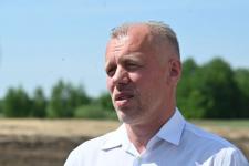 Александр Моор оценил ход  строительства завода по глубокой переработке гороха под Ишимом