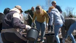 Герой России Рустам Сайфуллин принял участие в создании "Аллеи памяти и славы"