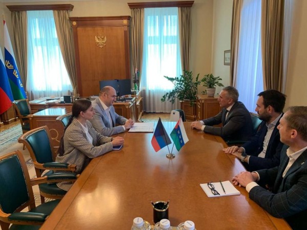 Тюменская область и ДНР планируют сотрудничество в машиностроении и строительстве