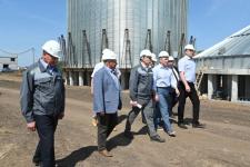Александр Моор оценил ход  строительства завода по глубокой переработке гороха под Ишимом