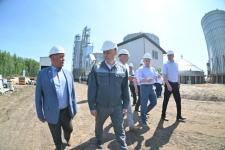 Александр Моор оценил ход  строительства завода по глубокой переработке гороха под Ишимом
