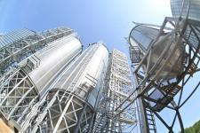 Александр Моор оценил ход  строительства завода по глубокой переработке гороха под Ишимом