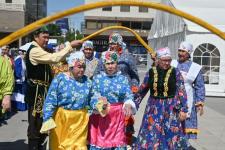 В Тюменской области в День России проходит традиционный "Мост дружбы"