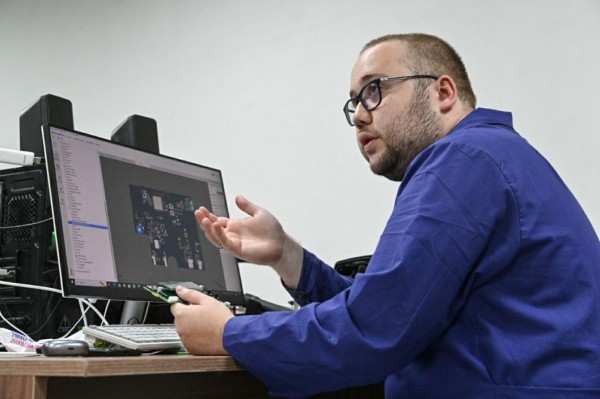 Тюменский предприниматель выиграл грант на производство печатных плат Тюменский предприниматель выиграл грант на производство печатных плат