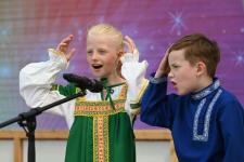 500 юных артистов выступили на гала-концерте XХIII национального фестиваля "Радуга" в Тюмени 500 юных артистов выступили на гала-концерте XХIII национального фестиваля "Радуга" в Тюмени