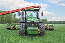 Губернатор Тюменской области посетил лаборатории и завод агрофирмы "КРиММ"