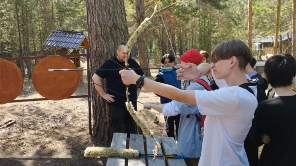 Стрельбе из скифского лука научат гостей в Археологическом музее-заповеднике под Тюменью