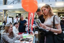 Лучшие вакансии представили работодатели в Тюменском технопарке