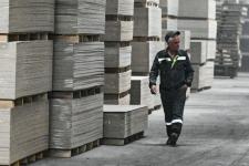 Тюменское предприятие "Сибжилстрой" производит до 27 % всех цементно-стружечных плит в России