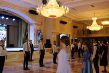 37 выпускников ФМШ Тюменской области получили аттестаты с отличием