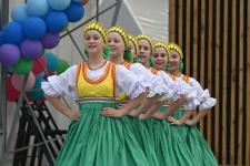 500 юных артистов выступили на гала-концерте XХIII национального фестиваля "Радуга" в Тюмени 500 юных артистов выступили на гала-концерте XХIII национального фестиваля "Радуга" в Тюмени