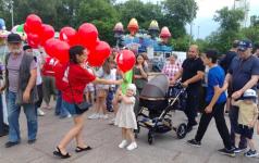 "Радио 7" и радио "Ребячья республика" погрузили тюменцев "Назад в детство"