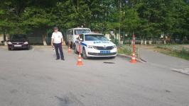 Сотрудники ГИБДД задержали водителя с не пристегнутым ребенком-пассажиром