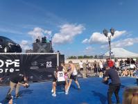 На тюменском фестивале "МОРЕmore" выступили спортсмены из России и стран СНГ