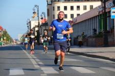 На старт "Тюменского полумарафона" вышли тысячи тюменцев
