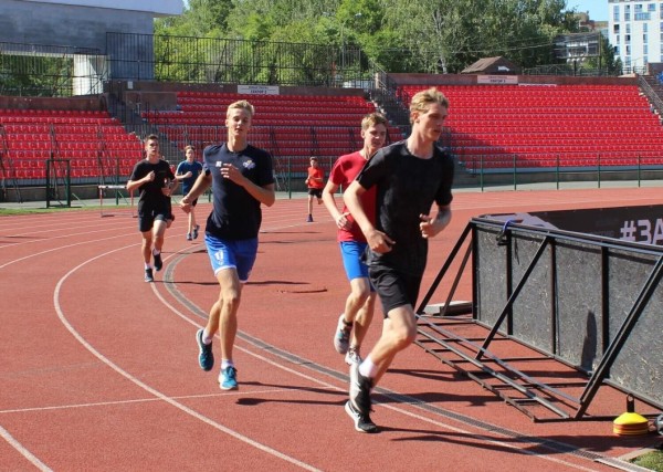 Тюменские волейболисты начали подготовку к новому игровому сезону