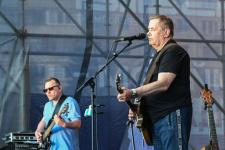 Николай Расторгуев и группа "Любэ" поздравили тюменцев с Днем города