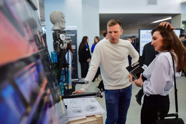 В Тюменской области создадут программу продвижения инновационных компаний