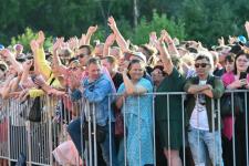 Николай Расторгуев и группа "Любэ" поздравили тюменцев с Днем города