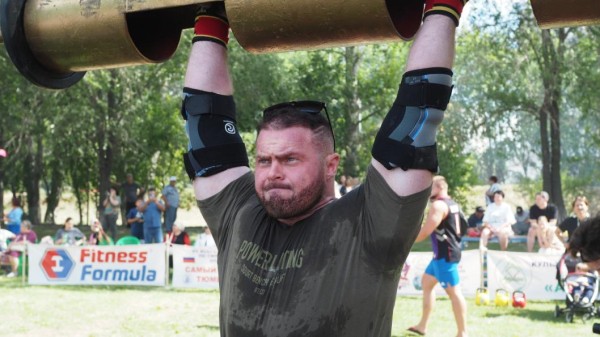 Известных атлетов собрал  на Сабантуе турнир "Самый сильный человек Тюменской области"