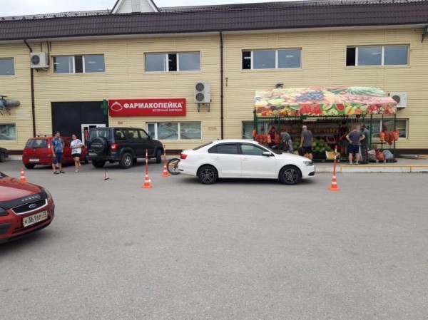 На парковке в Тюмени сбили 14-летнего велосипедиста