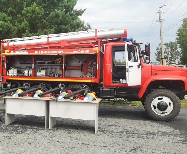 Пожарным автомобилем усилили пост пожарной охраны в Сорокинском районе