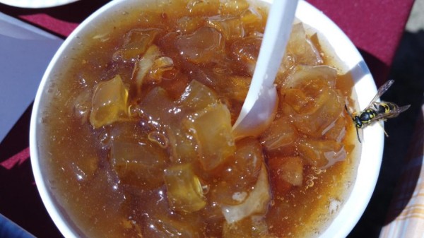 Варенье из роз назвали лучшим на фестивале "Мост дружбы" в Исетском районе