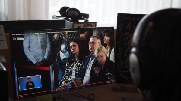 Александр Моор назвал пути решения проблемы дефицита рабочих кадров