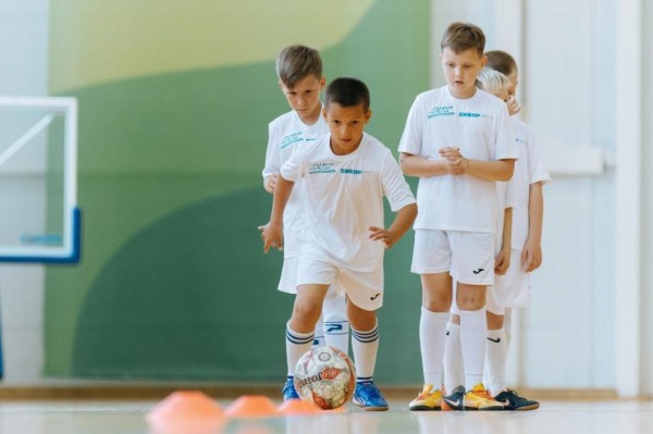 Тренеры ЦСКА проведут сборы для тобольских футболистов в Сочи